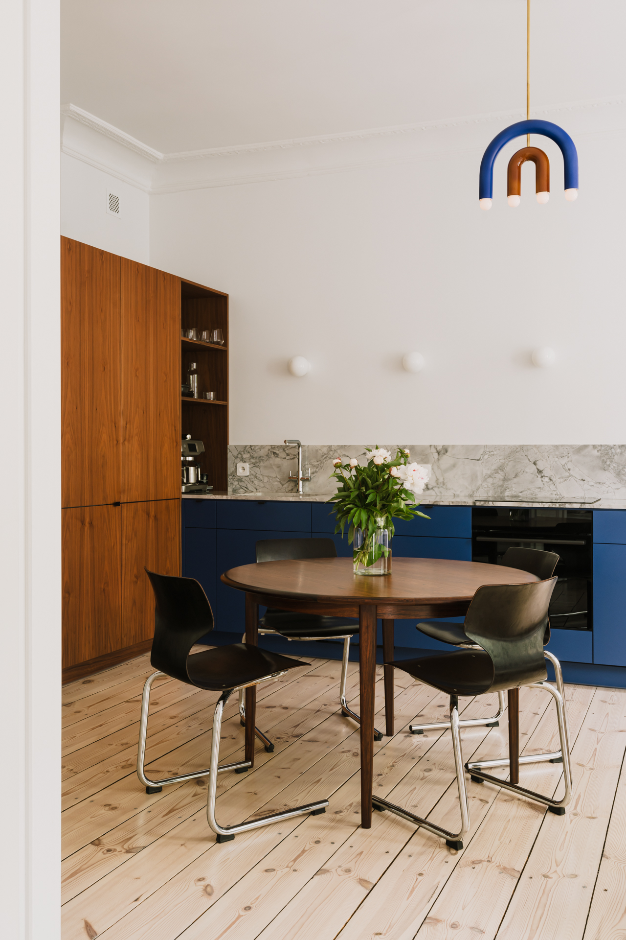 Image showcasing 6 Best Utility Runners For A Bright And Airy Space