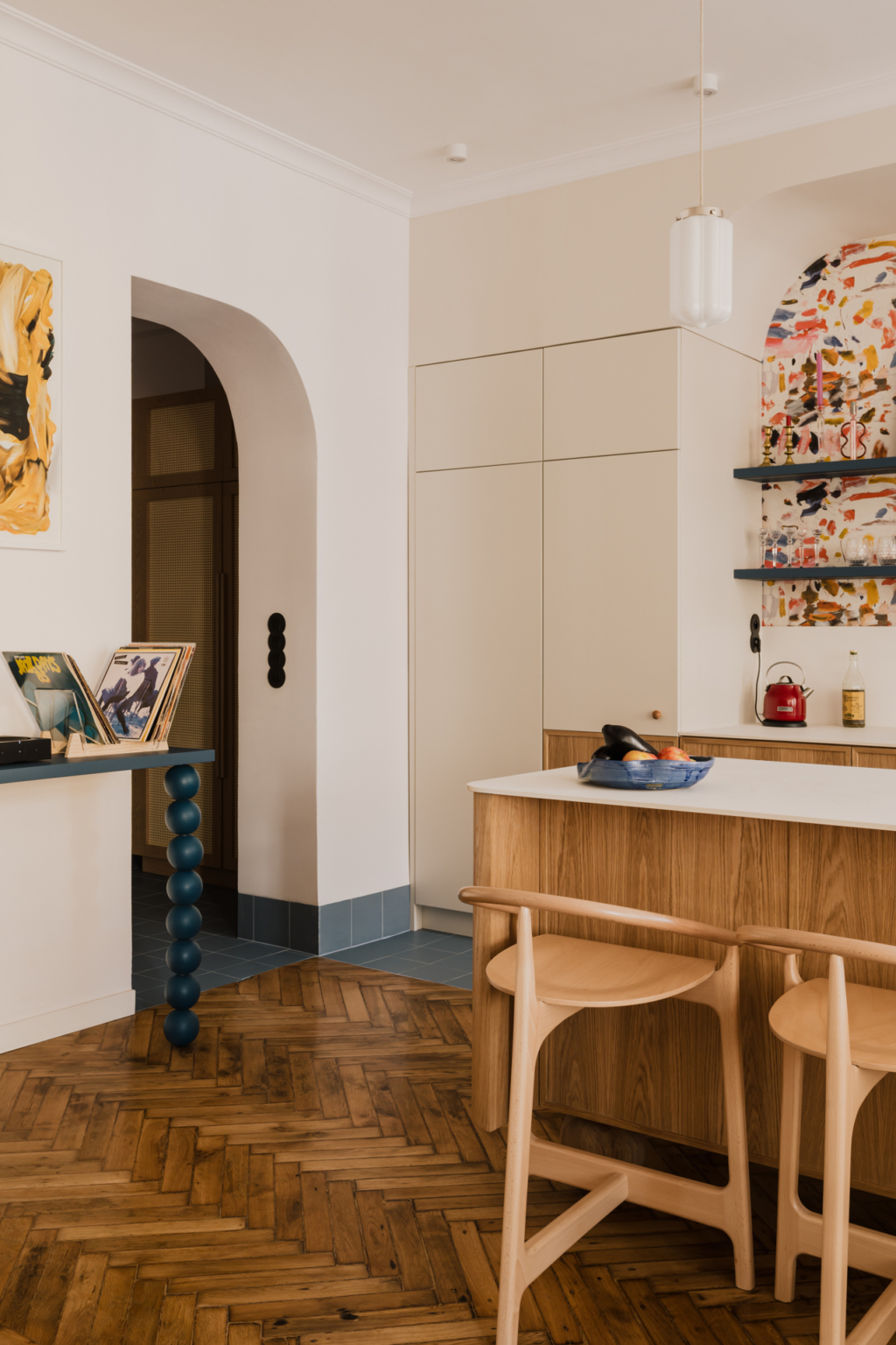 ZASOBY STUDIO — Apartment in a tenement house in the heart of Wrocław